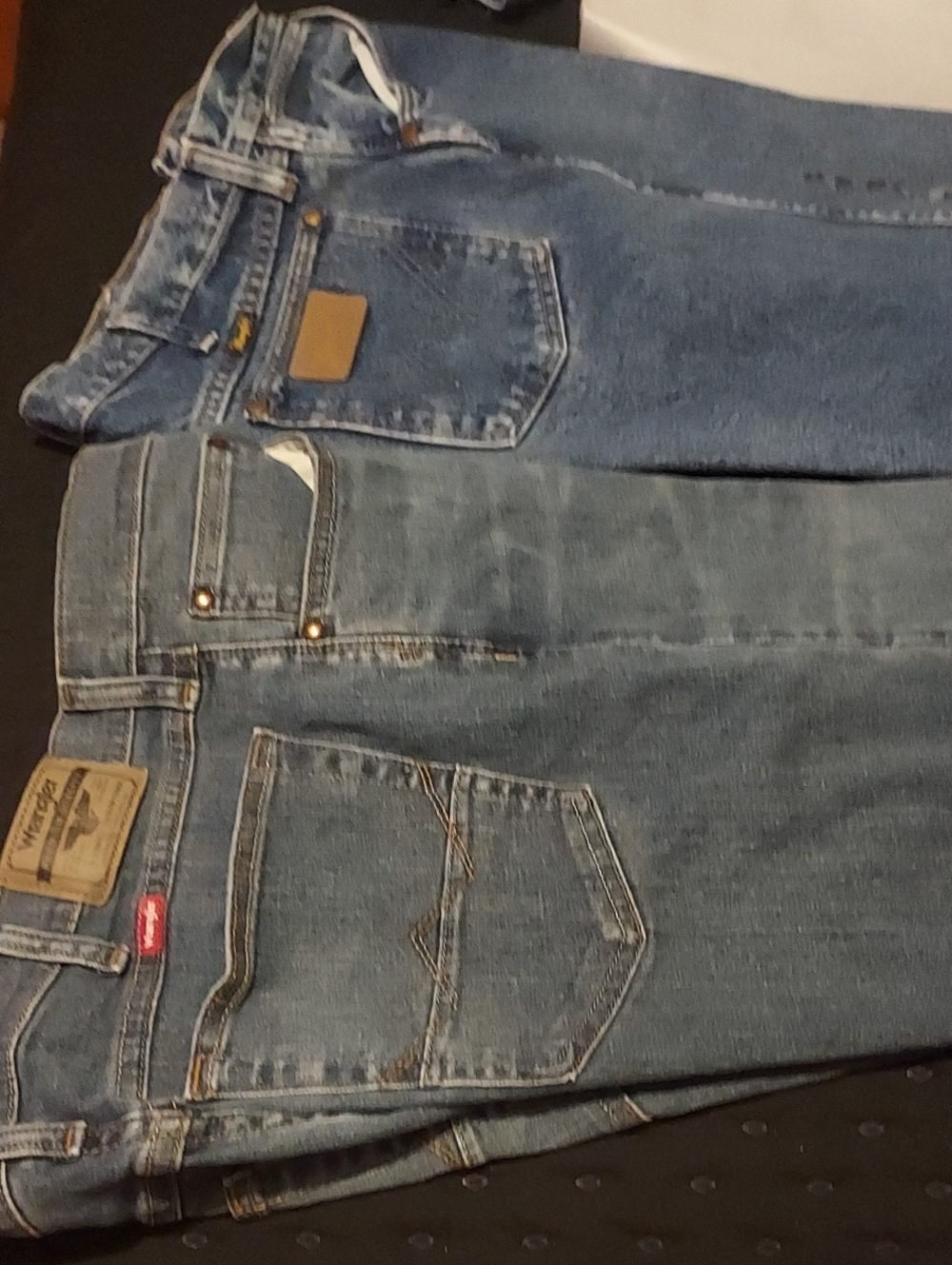 Wrangler Men's Medium Blue Straight Leg Jeans